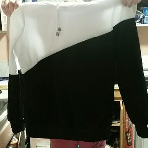 Black and white sweatshirt from romwe